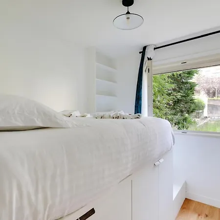Apartment Au Pied De L'arche Courbevoie